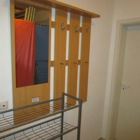 Appartement Next To Cologne - #124013 *